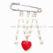 Brooch Made of Wooden Beads images