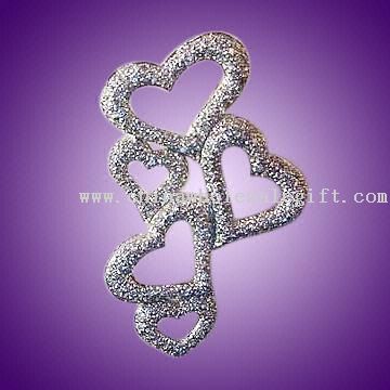 Trendy Bud Brooch