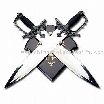 Knives with Wooden Plaque and Stainless Steel Blade