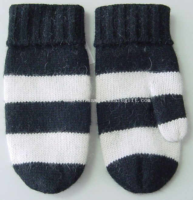 Strickhandschuhe