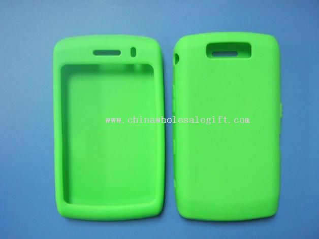 Silicone cover for blackberry9550