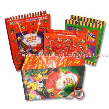 Paper Gift Bag with Christmas Theme and Matte Lamination