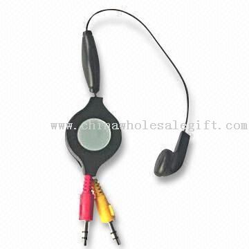 Retractable Computer Headset for Internet Communication