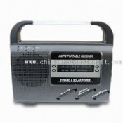 AM / FM Dynamo und Solar-Radio mit acht LEDs Lantern images