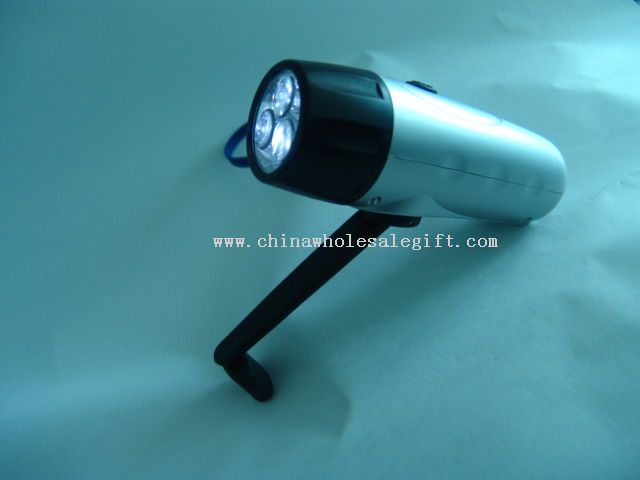 Hand crank LED Flashlight
