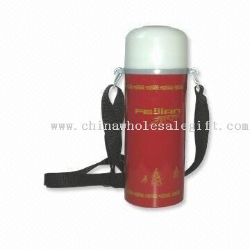 750ML Vacuum Water Bottle with Carrying Strap and Capacity of 750mL