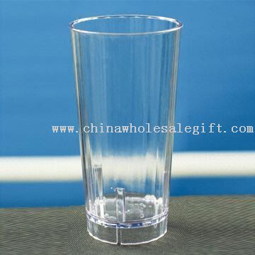 Bicchiere in policarbonato con capacità di 410mL e funzione di pausa-resistente