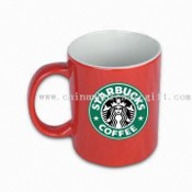 Keramische Tasse mit roter Farbe images