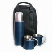 Vacuum Flask with PU and Coffee cups with PU in black bag images