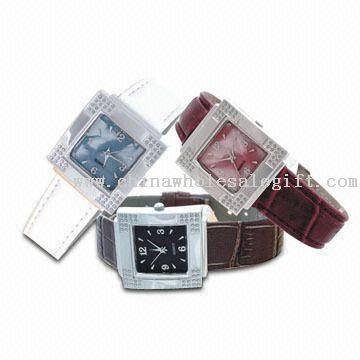 Fashion Watches with PU Leather Band