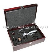 Deluxe Wine Gift Set in Presentation Box images