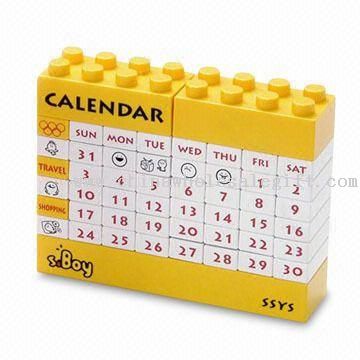 Műanyag asztali naptár