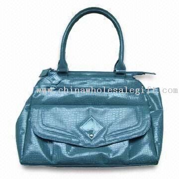 Popular Sling Bag with Transverse Zipper and PU Puller