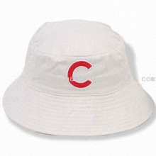 En sergé de coton brossé Chapeau avec oeillets cousu de chaque c&ocirc;té images