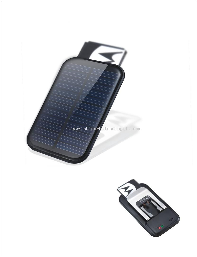 Solární nabíječka baterií