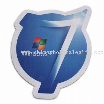 Mouse Pad, Made of Rubber + Fabric, with Heat-transfer Logo, Various Styles are Available
