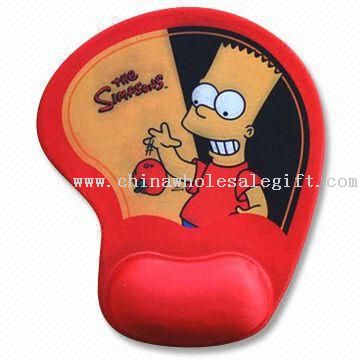 Mouse Pad with Arm Rest, Made of Neoprene and Cloth
