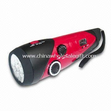 Radio AM/FM/WB con cinco LED antorcha, sirena y reloj