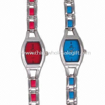 Wanita tiga-Hand Analog Quartz Watch Alloy kasus dengan Strap dengan Gluey butir