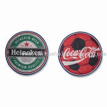 Cup matter i assorterte farger og design