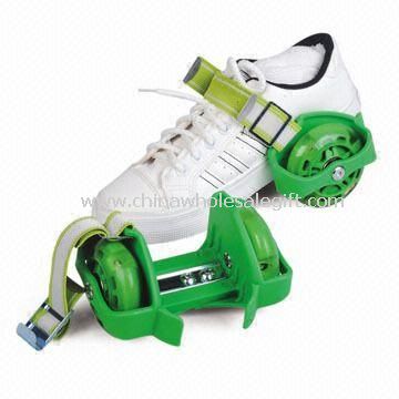 Flashing Roller Shoes with CE Certification and High-speed Carbon Steel ABEC-5 Bearing