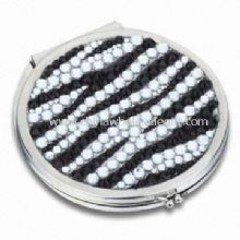Metal Cosmetic Mirror with Diamond images