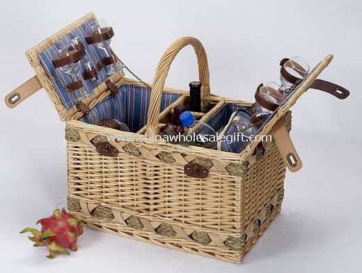 Willow Picnic Basket with Cooler Bag