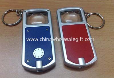 LED senter Keyring dengan lensa kaca pembesar