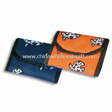 Dompet pria yang terbuat dari poliester dicetak