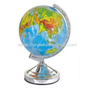 Globe dunia plastik