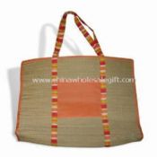 Beach Straw Bag Made of Natural Straw images