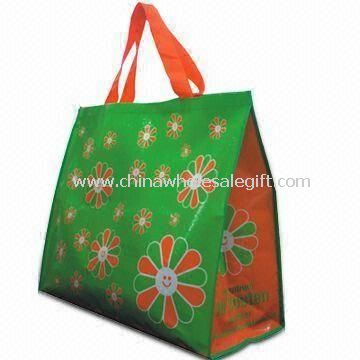 PP Gift Bag with Durable Waterproof and Recyclable Features
