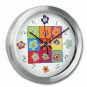 Hliníkové nástěnné hodiny různé barvy jsou k dispozici images