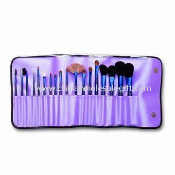 Brosse cosmétiques sertie de virole cuivre PU sac