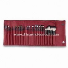 Professional Cosmetic/Makeup Brush Set with Wooden Handle images