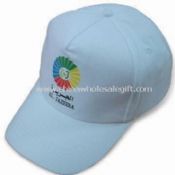 Topi dengan pra-melengkung Bill kuningan gesper dan penutupan Grommet images