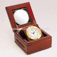Horloge de bureau analogique en bois professionnel images
