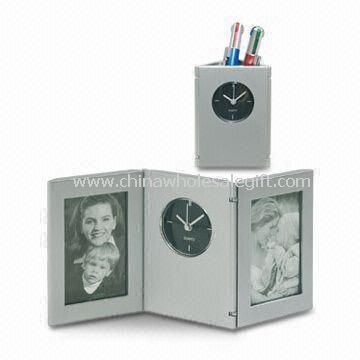 Novelty Desk Clock with Penholder and Photo frame Made of Plastic