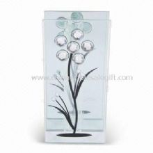 Florero de vidrio con impresión en negro y decoración de cristal images