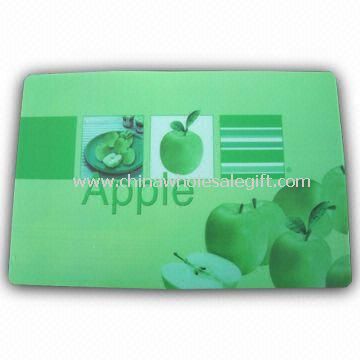 PP Placemat tulee eri kokoa