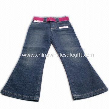Womens Denim Jeans in Fashionable Design Comfortable to Wear