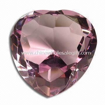 Optinen Crystal vaaleanpunainen sydämen muotoinen timantti paperipaino Valentine ja Xmas lahjoja