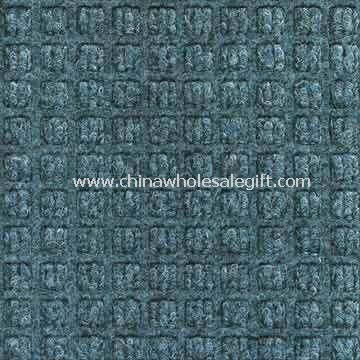 Podlahové rohože vyrobena z polypropylenové povrch a gumové zpět