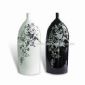Vases en porcelaine, utilisés pour les décorations pour la maison small picture