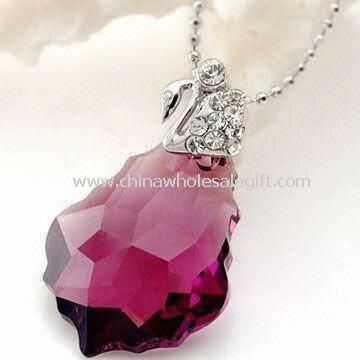 Crystal Pendant Made of Crystal Rhinestone and Zinc-alloy
