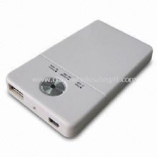 Universal PDA Battery Charger Suitable for Mobile Phone, MP3, and IPod images