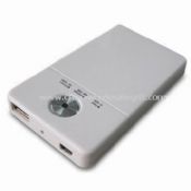 Chargeur de batterie universel PDA Convient pour téléphone portable, MP3 et IPod images