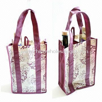 Wine Carrier for 2 Bottles Made of 80gsm Non Woven PP