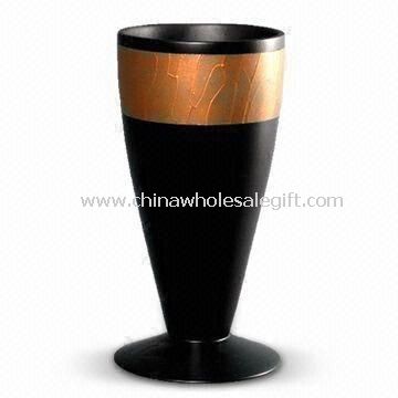 Wooden Vase Suitable for Decoration and Gifts Purposes