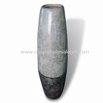 Zabytkowe gotowy ceramiczny wazon wykonany z materiału terakoty